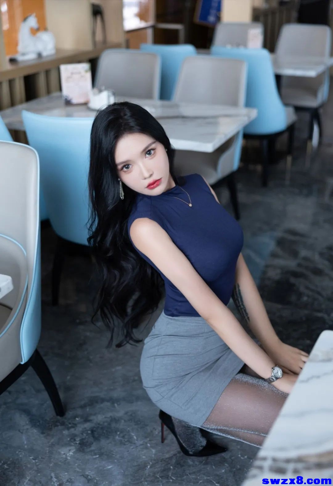 3aaf5baf588bb881c9fe89511d64cbd2.jpg